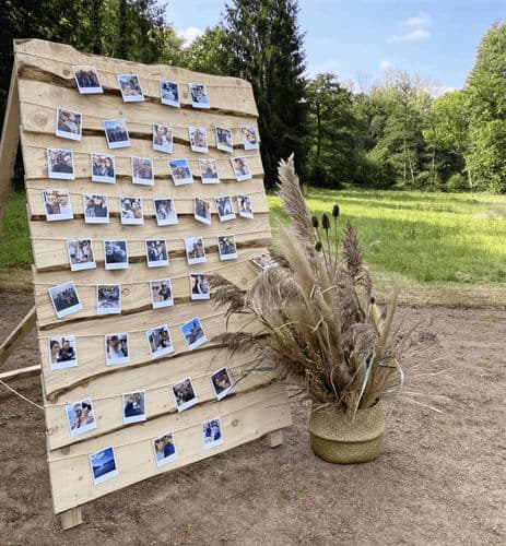 PHOTO WALL